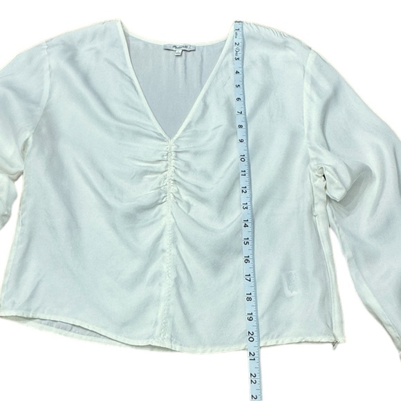 Madewell Brushed Ruched Front Ivory V-neck Long Sleeve Blouse Women’s Size 8 - Picture 7 of 14